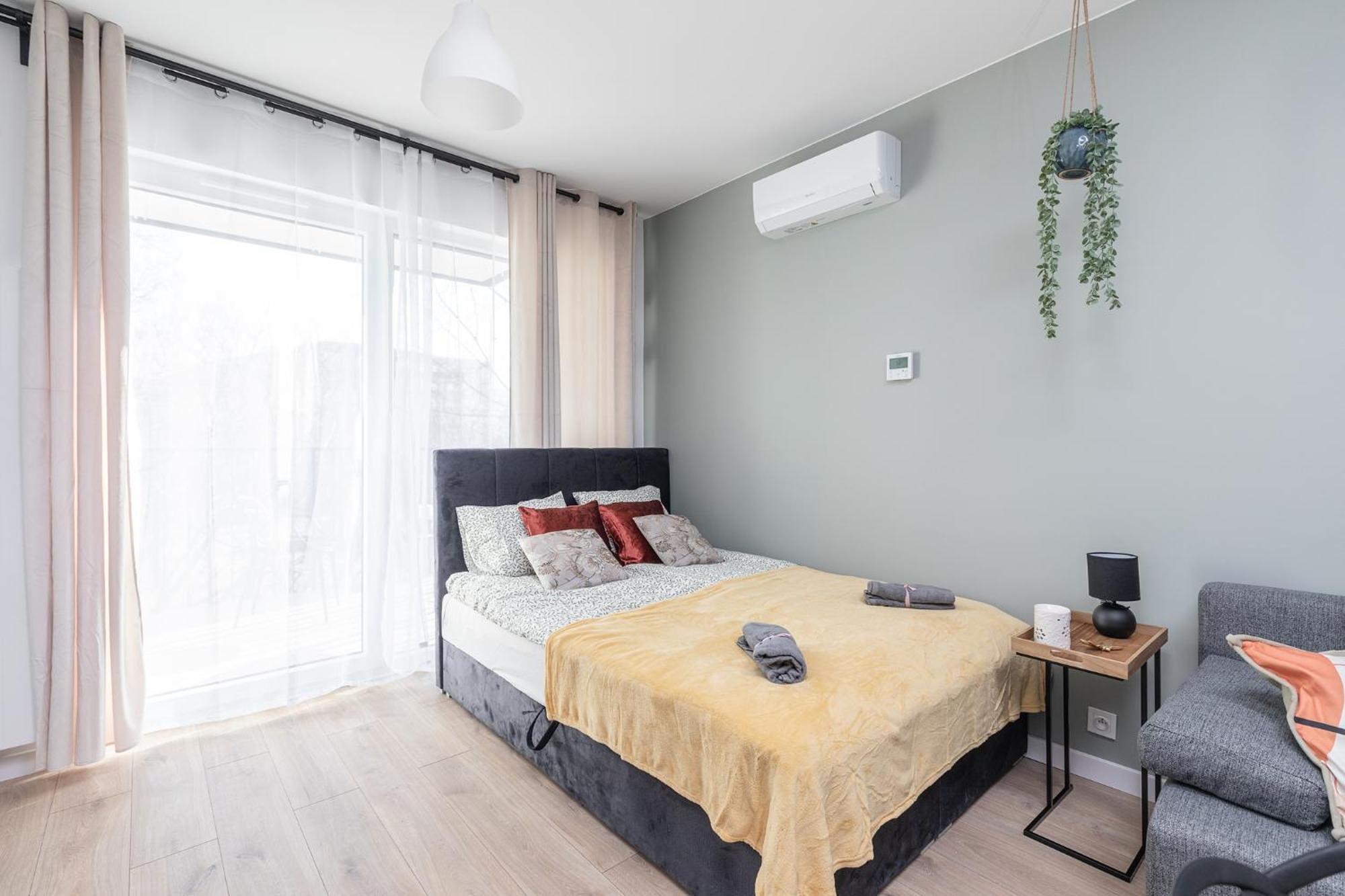 Superapart Nowy Sluzewiec, Next To Chopina Airport, Tor Sluzewiec, Aircondition วอร์ซอ ภายนอก รูปภาพ